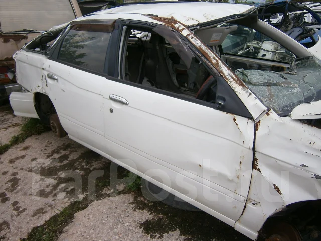 Nissan Avenir Salut. W11, QG18 ����