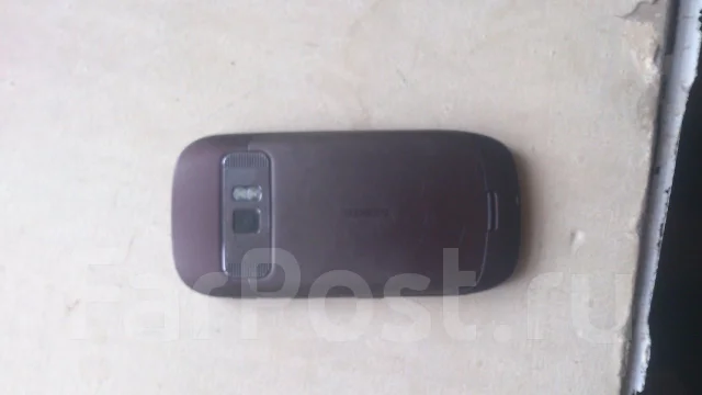 Nokia C7-00 ����