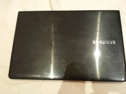 Samsung ATIV Book 4 450R4E. ��� 8 ��, ���� 500���, WiFi, Bluetooth, ����������� �� 6��. ����