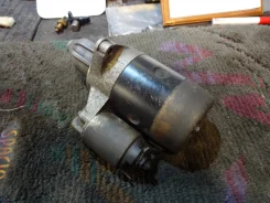 ������� SR18 Nissan 23300-53J10 ����