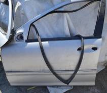 Дверь боковая. Mercedes-Benz W203, W203 Mercedes-Benz C-Class, W203
