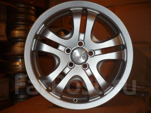 Кованный диск Slik L77 5х100 1шт, 16", 1 шт, 5x100, 7,70 кг. 72,6 мм. 1 ...