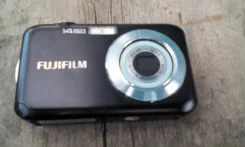 Fujifilm FinePix JV210. 10 - 14.9 ��, ���: 3� ����