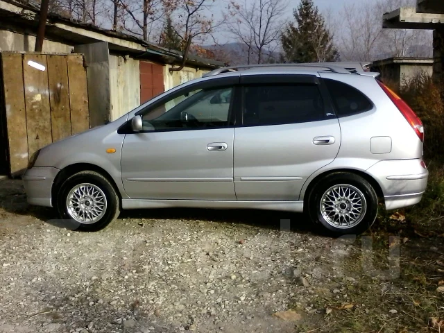 Nissan Tino. �������, ��������, 2.0, ������ ����