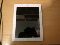 Apple iPad 3 Wi-Fi 64Gb ����