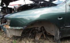 Крыло. Nissan Primera