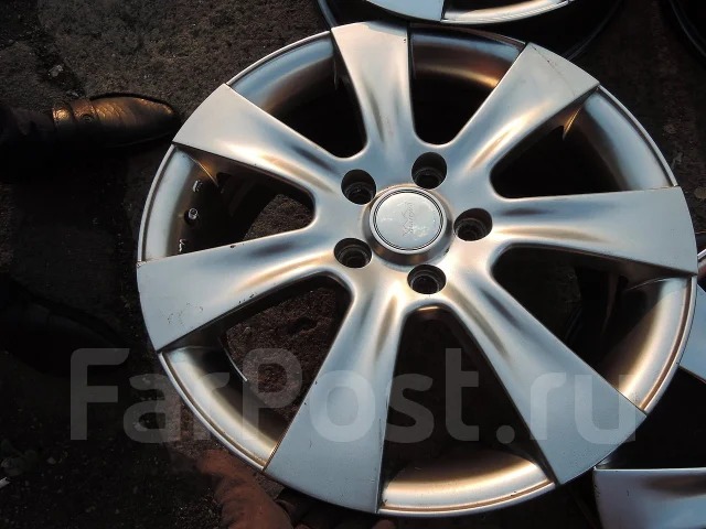 Azect. 7.0x17", 5x114.3, ET55 ����