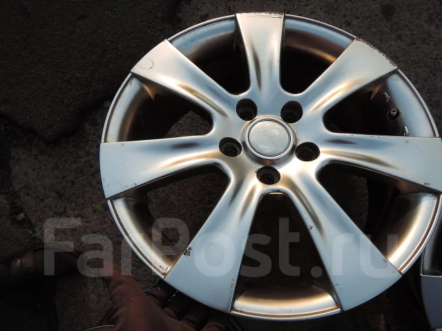 Azect. 7.0x17", 5x114.3, ET55 ����