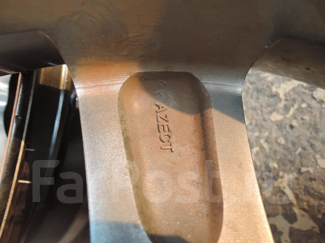 Azect. 7.0x17", 5x114.3, ET55 ����