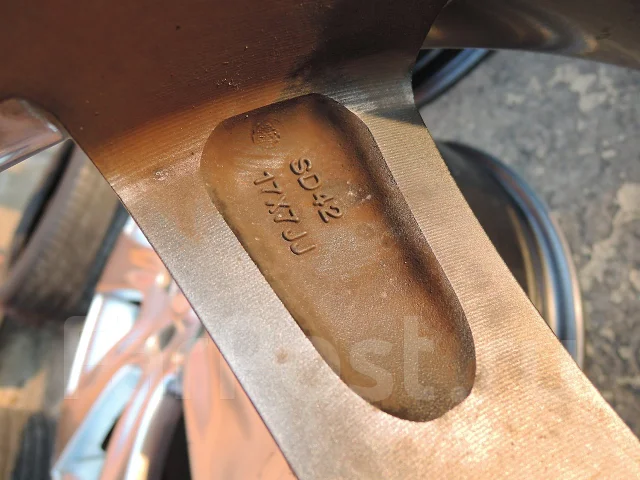 Azect. 7.0x17", 5x114.3, ET55 ����