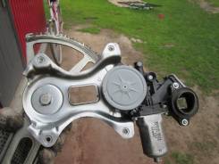 Стеклоподъемный механизм. Toyota Ractis, NCP100 Двигатель 1NZFE