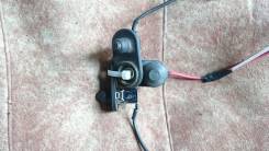 Датчик открытия дверей. Toyota Hiace Regius, RCH47W Toyota Regius, RCH47W, RCH47 Двигатель 3RZFE