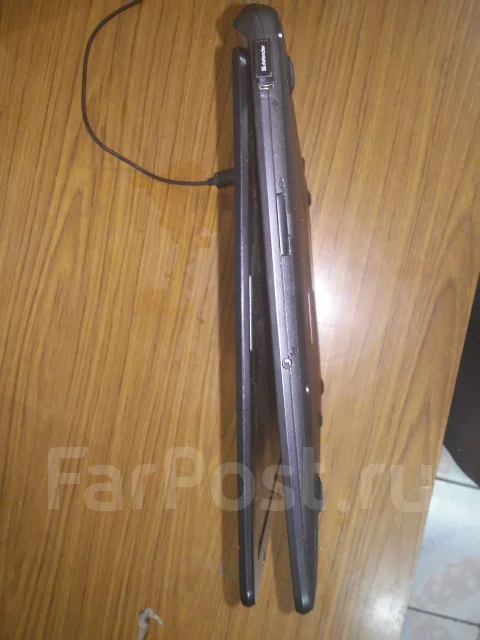 Acer Aspire V5. 15.6", 2,6����, ��� 6 ��, ���� 750���, WiFi: 1, Bluetooth: 1, ����������� �� 4��. ����
