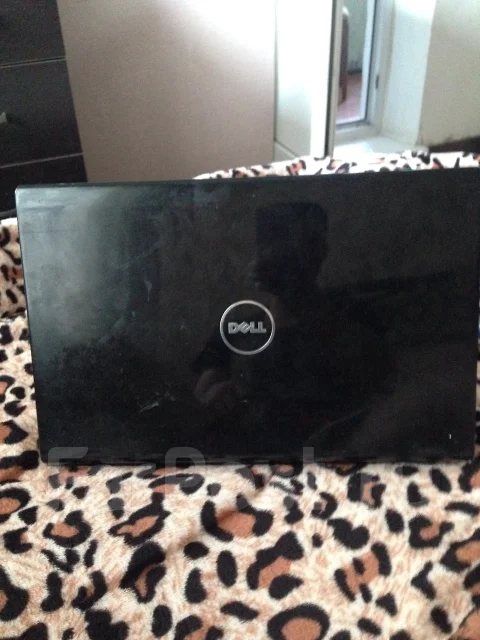 Dell Studio 1555. 2,3����, ��� 3072 ��, ���� 250���, WiFi: 1, Bluetooth: 1 ����