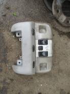 Кнопка люка. Toyota Hiace, LH100G Двигатель 2LTE