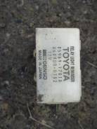 Реле фар. Toyota: Tercel, Town Ace, 4Runner, Hiace, Paseo, Regius Ace, Hilux, Model-F, Masterace, Starlet, Lite Ace, MR2 Двигатели: 3EE, 3YEU, 2CT, 3V...