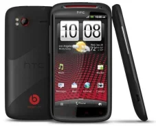 HTC Sensation XE. �/�