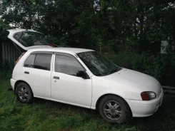 Toyota Starlet. �������, ��������, 1.3, ������
