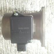 Датчик расхода воздуха. Toyota: Toyoace, Hilux Surf, Granvia, T100, 4Runner, Hiace, Grand Hiace, Regius, Land Cruiser Prado, Dyna, Tacoma Двигатели: 3...