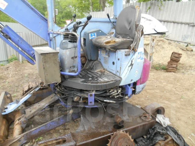 Komatsu PC38 ����