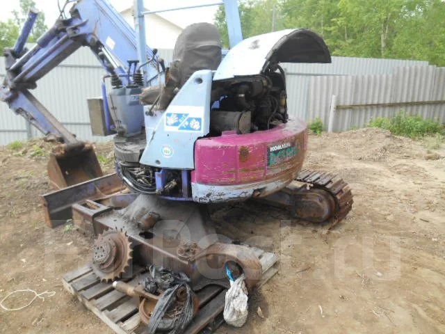 Komatsu PC38 ����