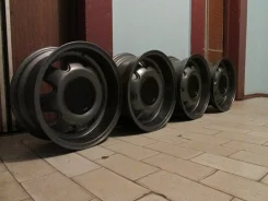 ATS. 7.0/7.0x15", 4x100, ET20/28, �� 57,1���. ����