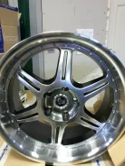 Mak Stern. 8.5x18", 5x114.3, ET35, �� 73,1���. ����