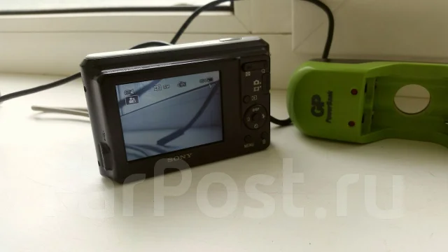 Sony Cyber-shot DSC-S2000. 10 - 14.9 ��, ���: 3� ����