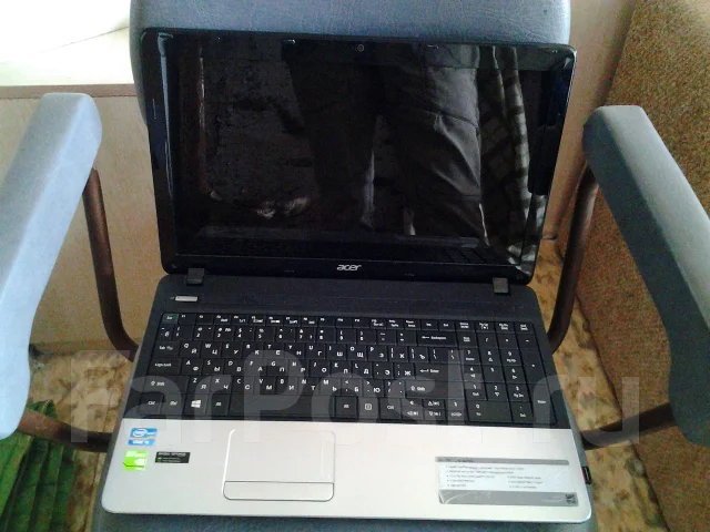 Acer Aspire E1-571G. 2,8����, ��� 4 ��, ���� 500���, WiFi: 1 ����