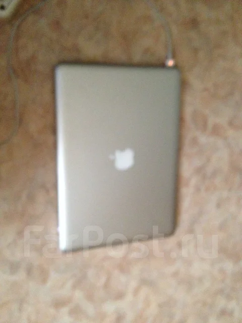Apple MacBook Pro 13 2009 Mid MB990. ��� 2048 ��, ���� 160���, WiFi: 1, Bluetooth: 1, ����������� �� 4��. ����