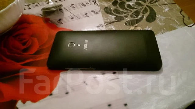 Asus ZenFone 5. �/� ����