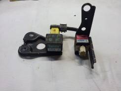 Датчик airbag. Toyota Vitz, NCP131, NCP10, NCP13, NCP15 Toyota bB, NCP35, NCP30, NCP34, NCP31 Toyota Funcargo, NCP20, NCP25, NCP21 Toyota Platz, SCP11...