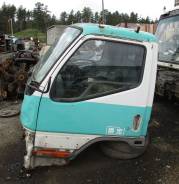 Кабина. Mitsubishi Canter