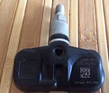 Датчик давления в шинах. Lexus: RX330, RX350, GX470, GS350, SC430, GS430, LS600h, RX450h, IS F, IS350, IS250, GS450h, RX400h, GS460, ES350, LX570, LX4...