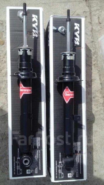 Стойки передний Toyota MARK X GRX120/121 купить в Хабаровске по цене ...