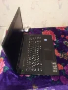 Lenovo B590. 15.6", 320,0����, ��� 4096 ��, ���� 283 ��, WiFi, Bluetooth, ����������� �� 4 �.