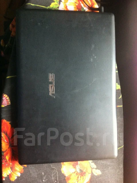 Asus X55A. 133����, ��� 2048 ��, ���� 500���, WiFi: 1, Bluetooth: 1, ����������� �� 4��. ����