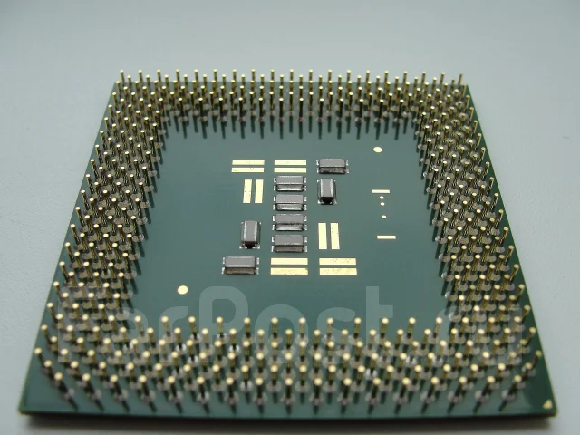 Intel Pentium III ����