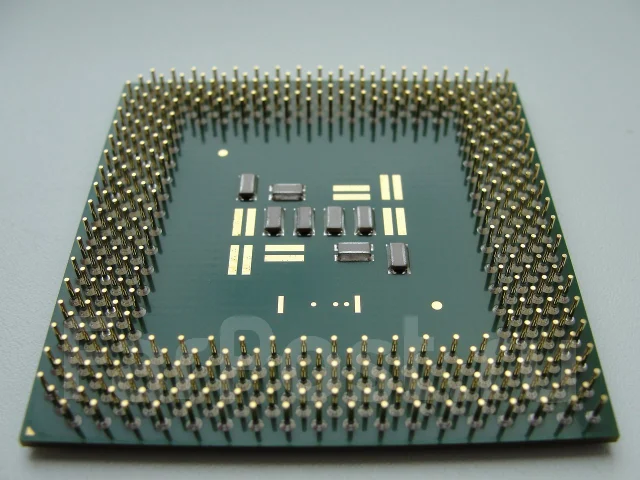 Intel Pentium III ����