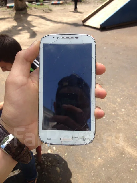 QUMO Quest 530 ����