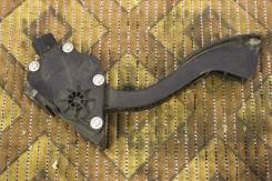 Педаль акселератора. Toyota RAV4, ACA31, ACA31W Двигатель 2AZFE