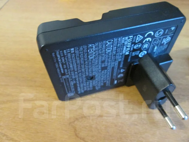 Fujifilm FinePix Z800EXR. 10 - 14.9 ��, ���: 5� ����