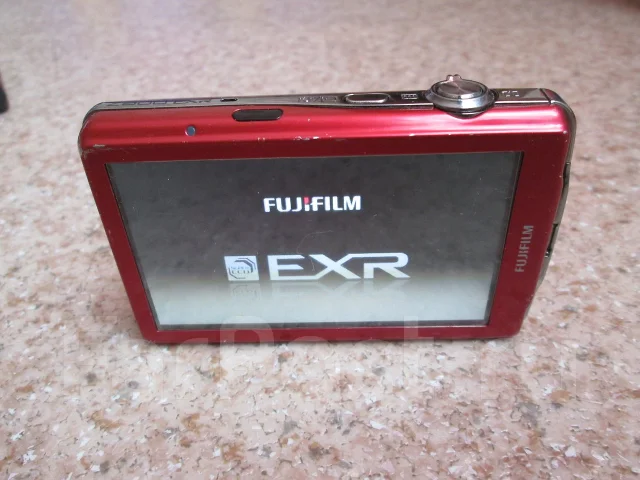 Fujifilm FinePix Z800EXR. 10 - 14.9 ��, ���: 5� ����