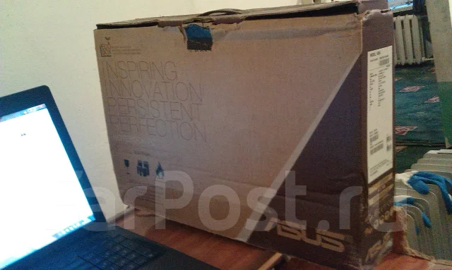 Asus X55VD. 2,3����, ��� 4 ��, ���� 320���, WiFi: 1, Bluetooth: 1, ����������� �� 1��. ����
