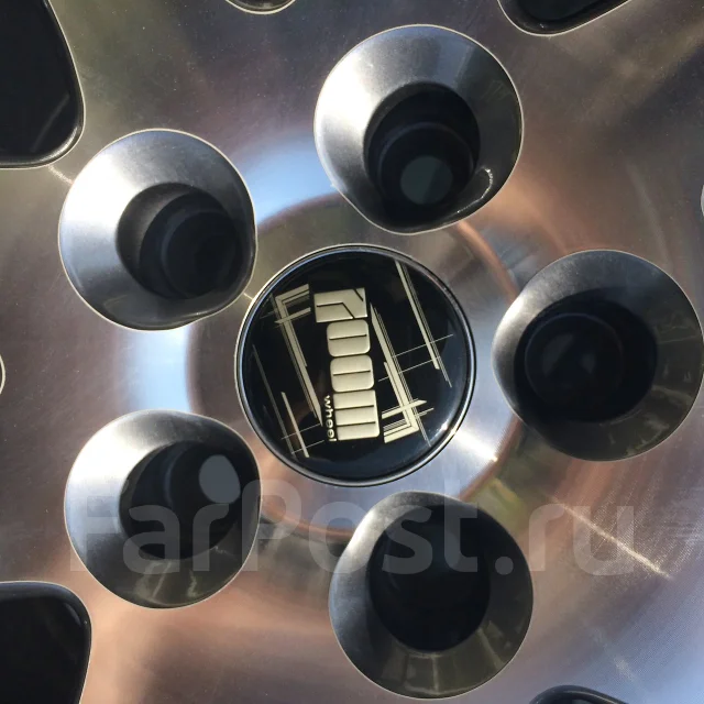 ZW 740. 7.0x16", 5x114.3, ET45, �� 67,1���. ��� ����� �� ���������� ����