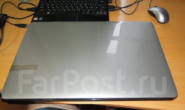Acer Aspire E1-772G. 2,5����, ��� 4 ��, ���� 500���, WiFi: 1, Bluetooth: 1, ����������� �� 4��. ����