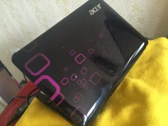 Acer Aspire One D257. 1,6����, ��� 2048 ��, ���� 160���, WiFi: 1, ����������� �� 2��. ����