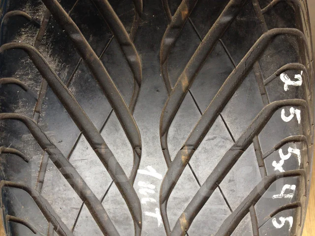 Bridgestone Potenza S02. ������, �/�, ����� 10 % ����