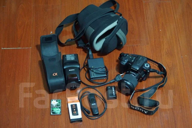 Sony Alpha DSLR-A300 ����