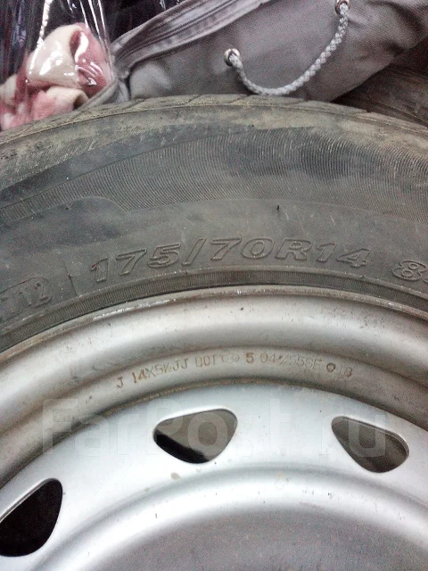Bridgestone B249. ������, 2012 ���, �/�, ����� 40 % ����